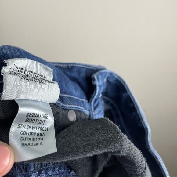 Hudson Signature Bootcut Denim Jeans Pants Bottoms Women’s Size 27 - Picture 7 of 9